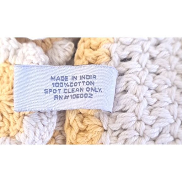 New Rachel Ashwell The Farmhouse Placemats Set of 4 Crochet Yellow White 15" - Picture 5 of 6